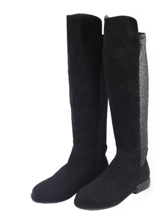 Claudia Ghizzani Laarzen Zwart 334123
 Maat 38
 