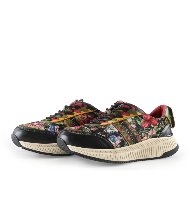 Laura Vita Sneakers
