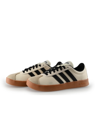 Adidas Sneakers Wit 334787
 Maat 36
 