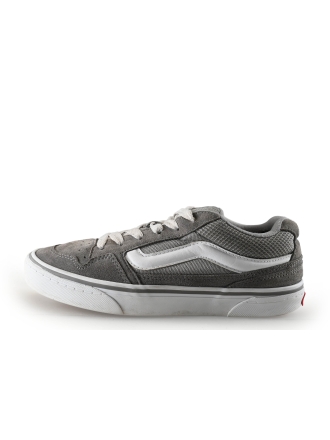 Vans Sneakers Grijs 334947
Maat 37