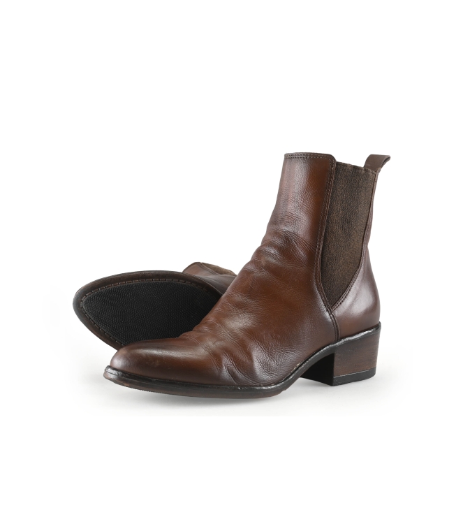 Gioia Chelsea boots