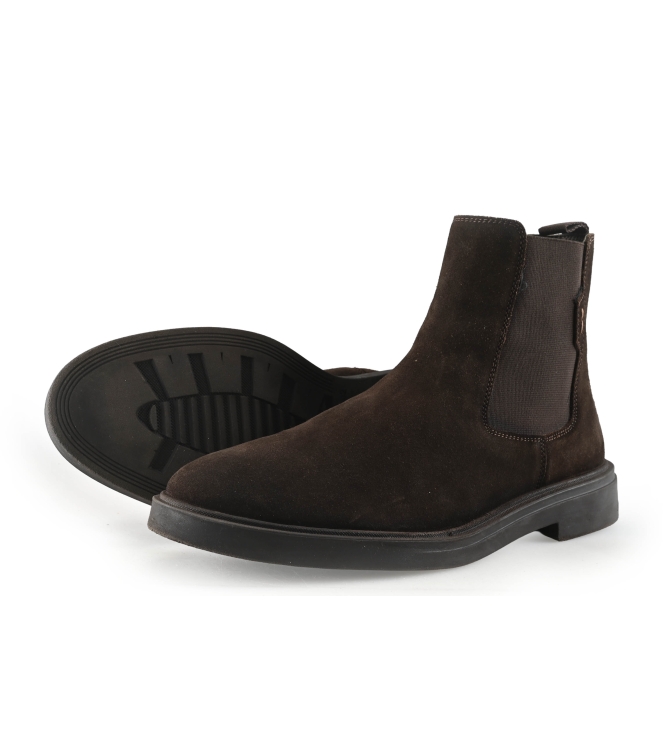 Daniel Kenneth Chelsea boots