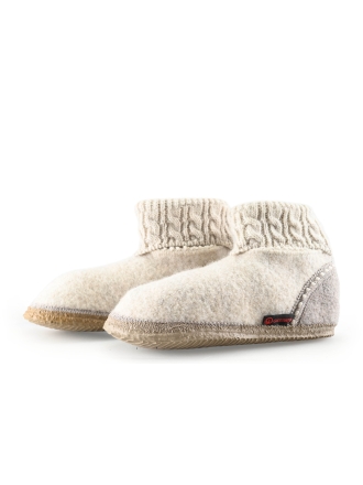 Giesswein Pantoffels Beige 335373
Maat 37