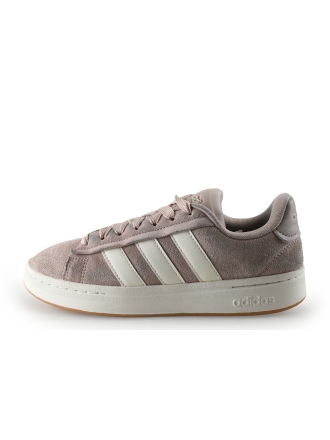 Adidas Sneakers Roze 336318
 Maat 39
 
