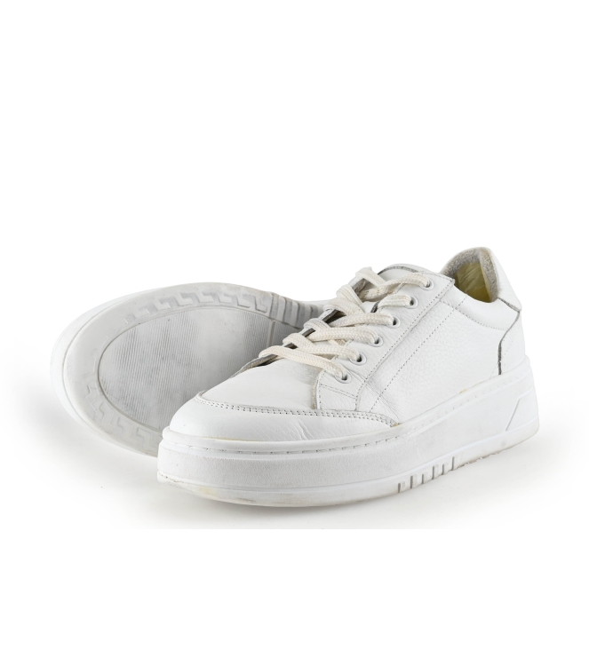Manfield Sneakers