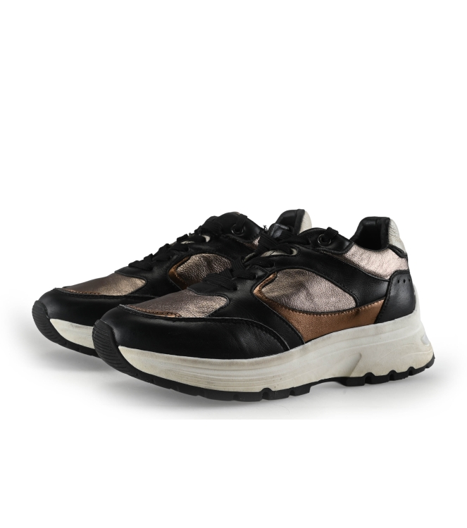 Manfield Sneakers