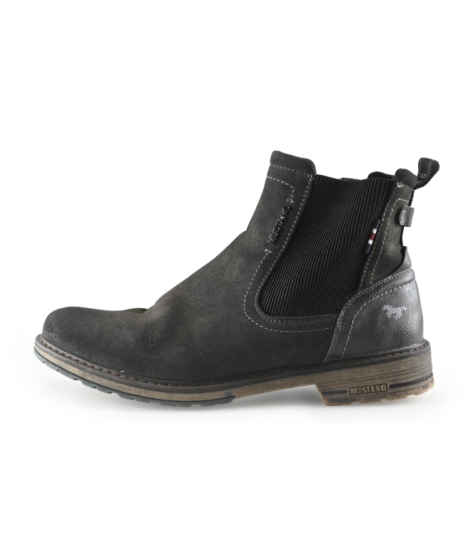Mustang Chelsea boots