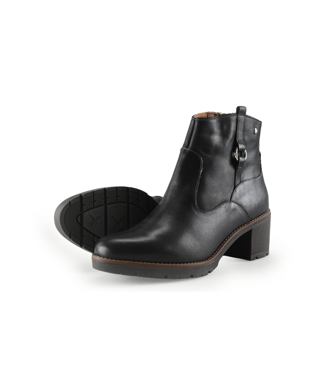 Pikolinos Enkellaarzen