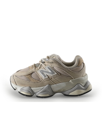New Balance Sneakers Beige 338592
 Maat 25
 