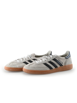 Adidas Sneakers Wit 338686
 Maat 43½
 