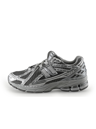 New Balance Sneakers Grijs 339728
 Maat 38
 