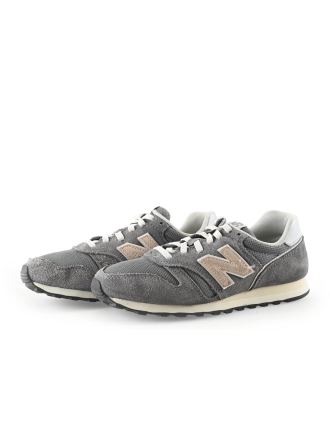 New Balance Sneakers Grijs 339865
 Maat 38
 