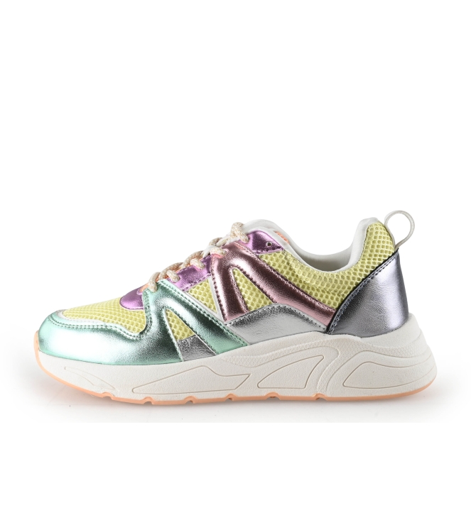 Posh Carocel Sneakers