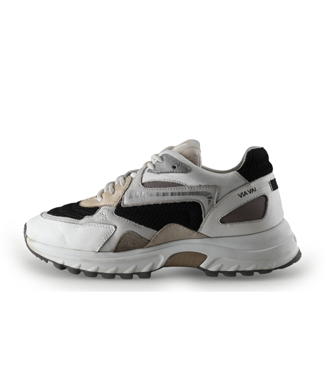 VIA VAI Sneakers