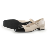 Vagabond Pumps