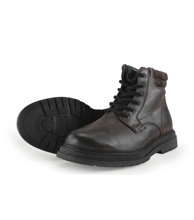 Outfielder Veterboots