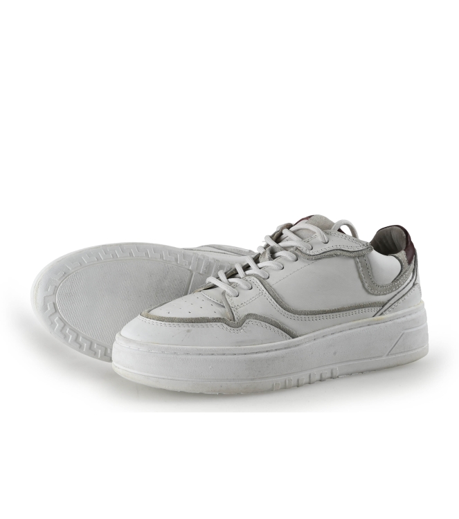 Omoda Sneakers
