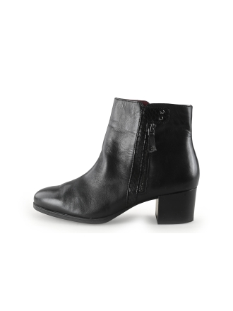 Tamaris Enkellaarzen Zwart 343803
Maat 41