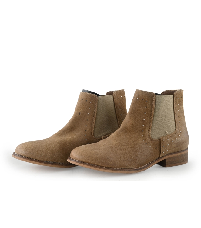 Remix Chelsea boots