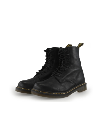 Dr. Martens Veterboots Zwart 344279
 Maat 42
 