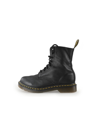 Dr. Martens Veterboots Zwart 344869
 Maat 39
 