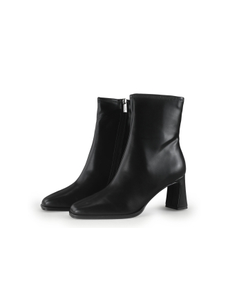 Steve Madden Enkellaarzen Zwart 344952
 Maat 41
 