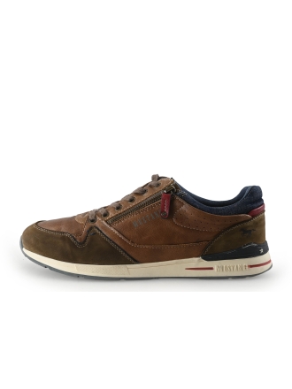 Mustang Sneakers Bruin 346390
 Maat 43
 