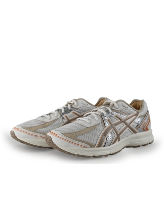 Asics Sneakers Wit 348078
 Maat 42½
 