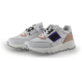 Giga Sneakers