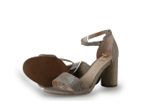 La Strada Pumps