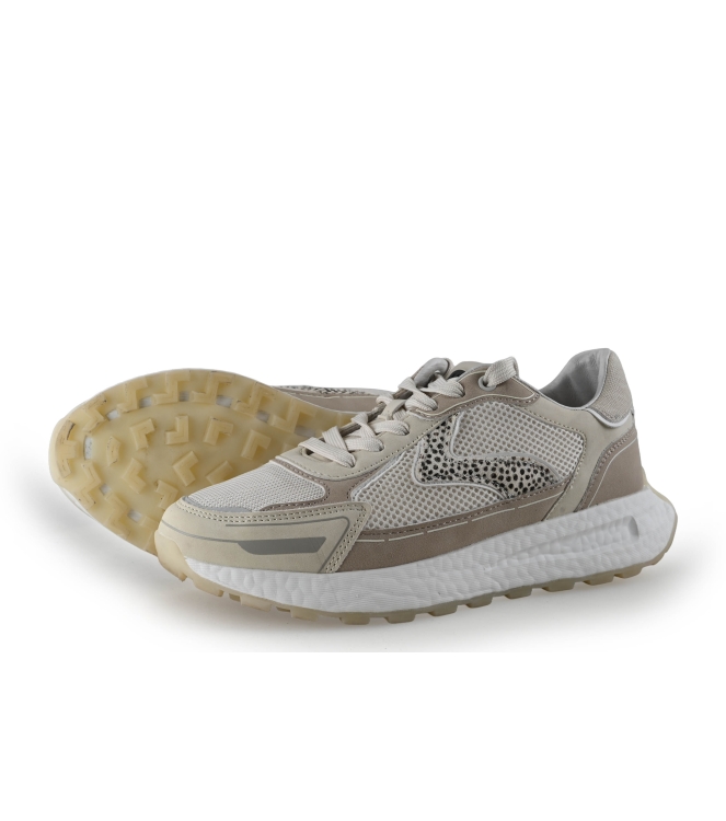 Maruti Sneakers