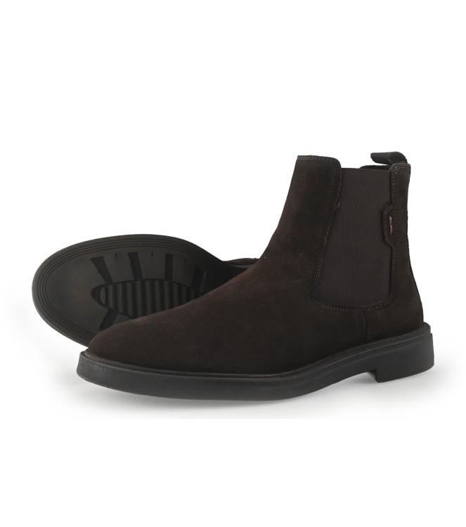 Daniel Kenneth Chelsea boots