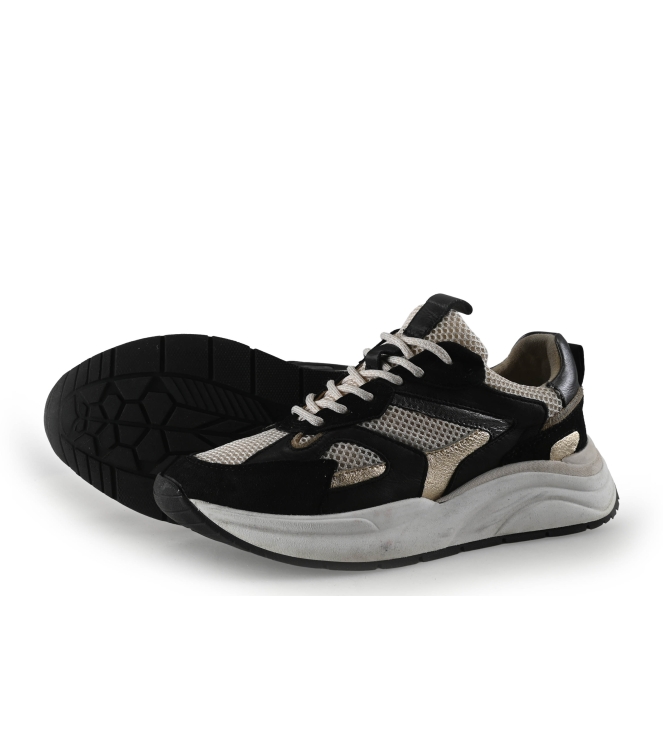 Manfield Sneakers