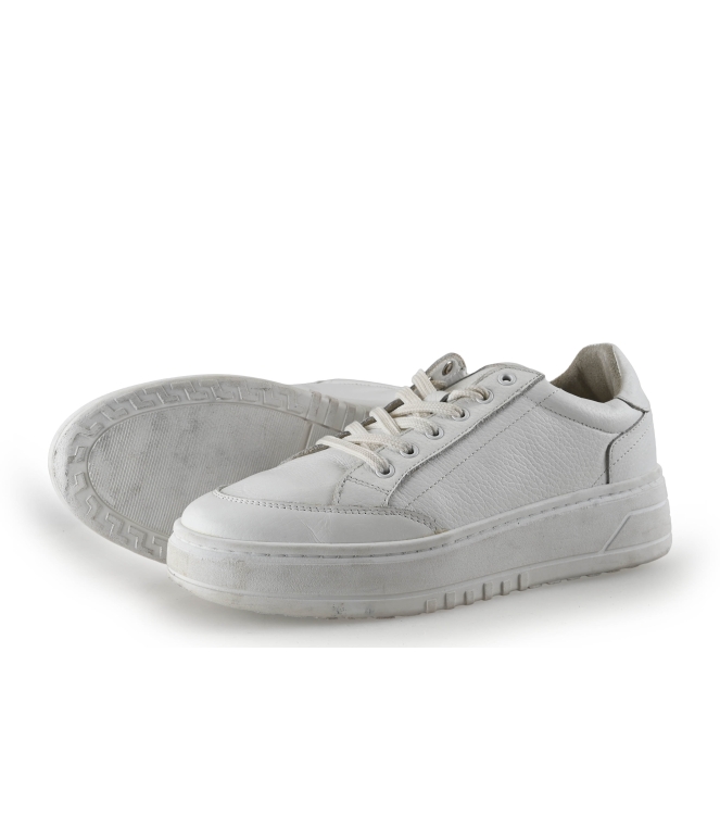 Manfield Sneakers