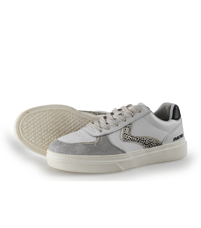 Maruti Sneakers