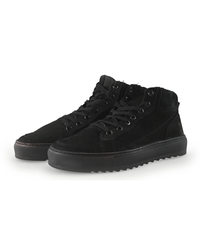 Vertice Sneakers
