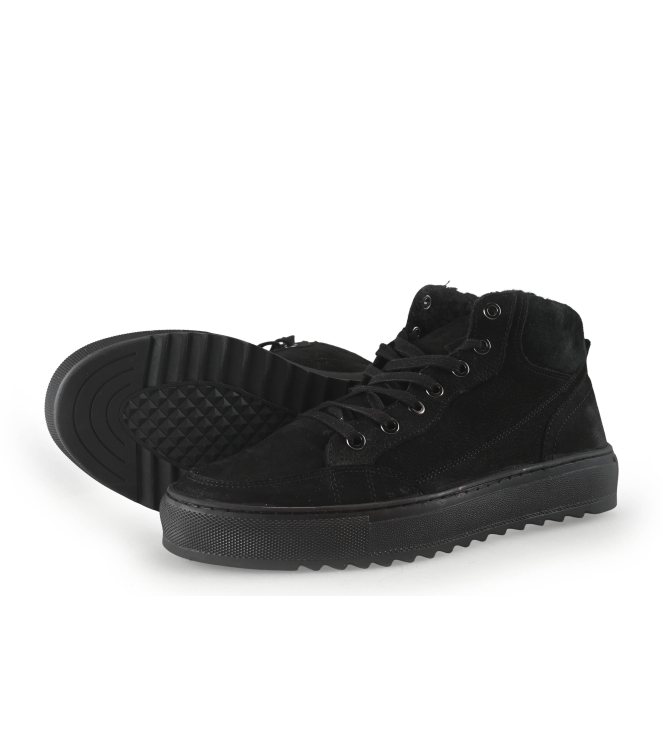 Vertice Sneakers