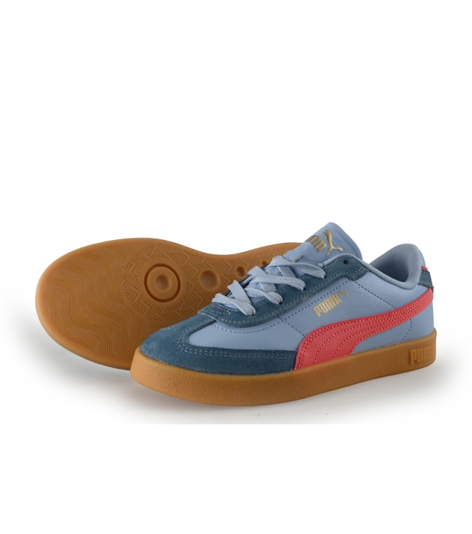 Puma Sneakers