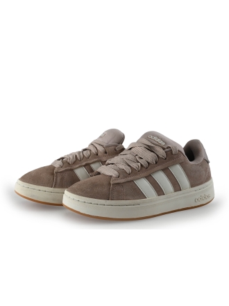 Adidas Sneakers Roze 349413
 Maat 39
 