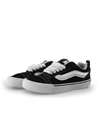 Vans Sneakers Zwart 349459
 Maat 39
 