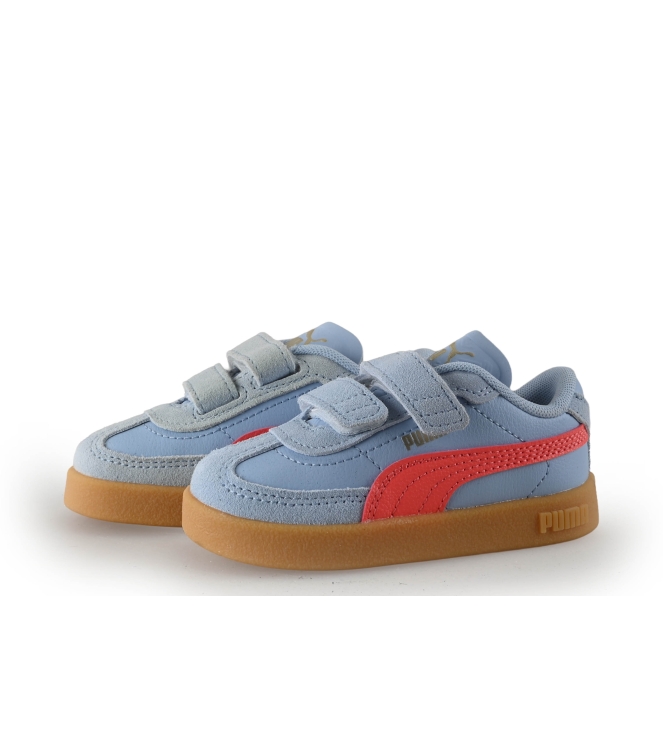 Puma Sneakers