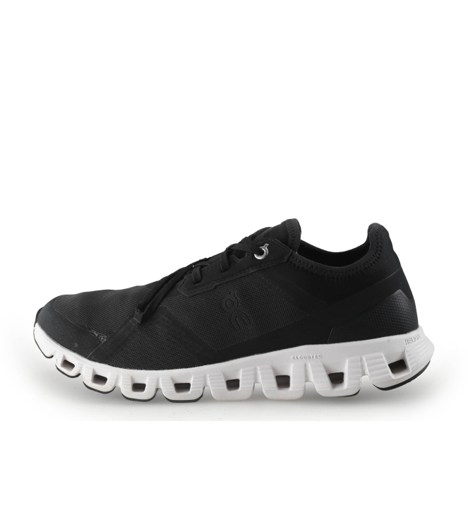 On Running Sneakers