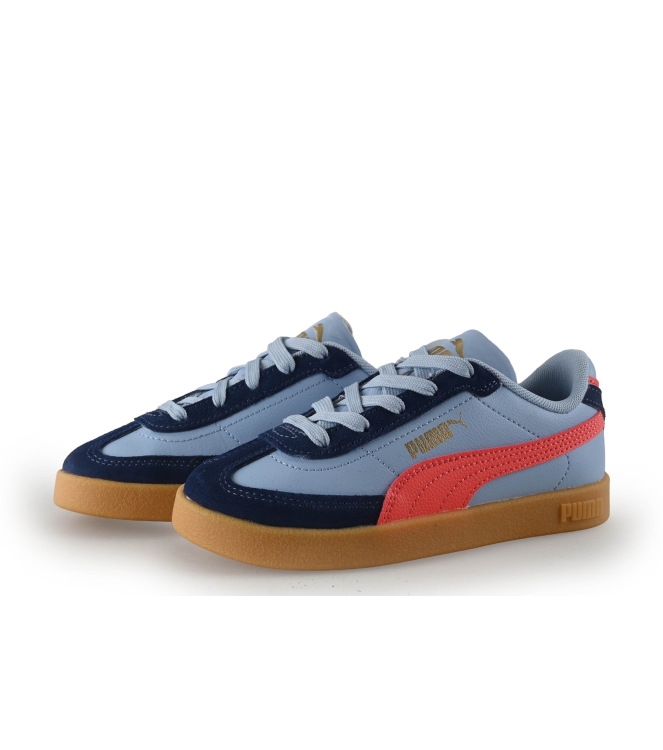 Puma Sneakers