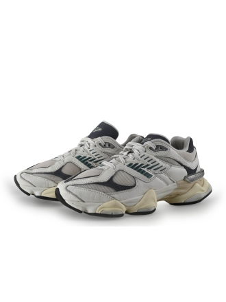 New Balance Sneakers Wit 349615
 Maat 40
 