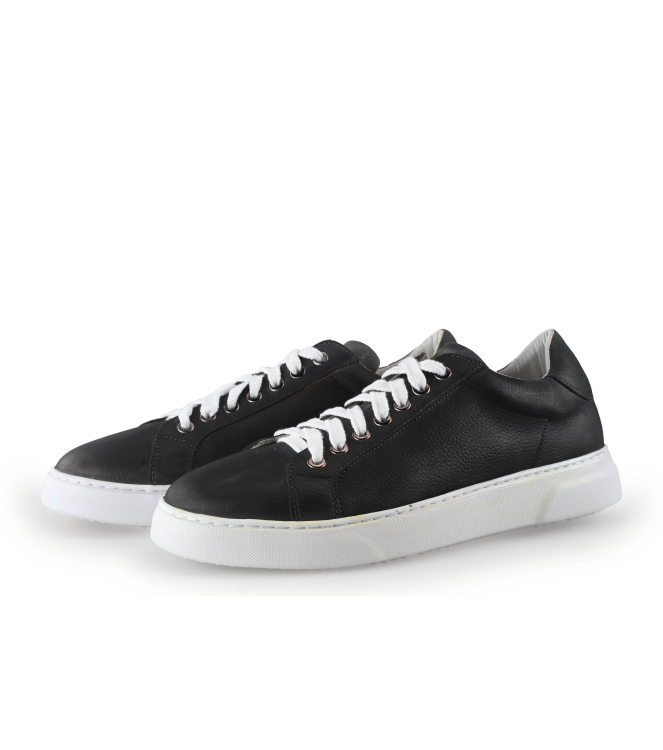 Manfield Sneakers
