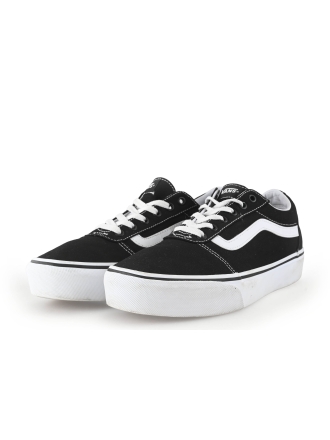 Vans Sneakers Zwart 349859
 Maat 42
 