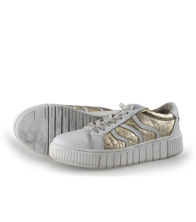 No Stress Sneakers