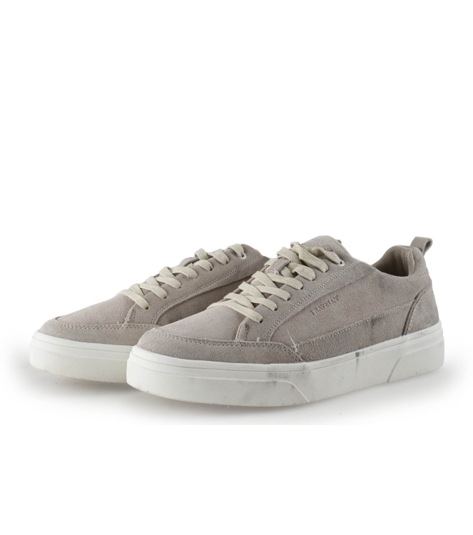 Travelin Sneakers