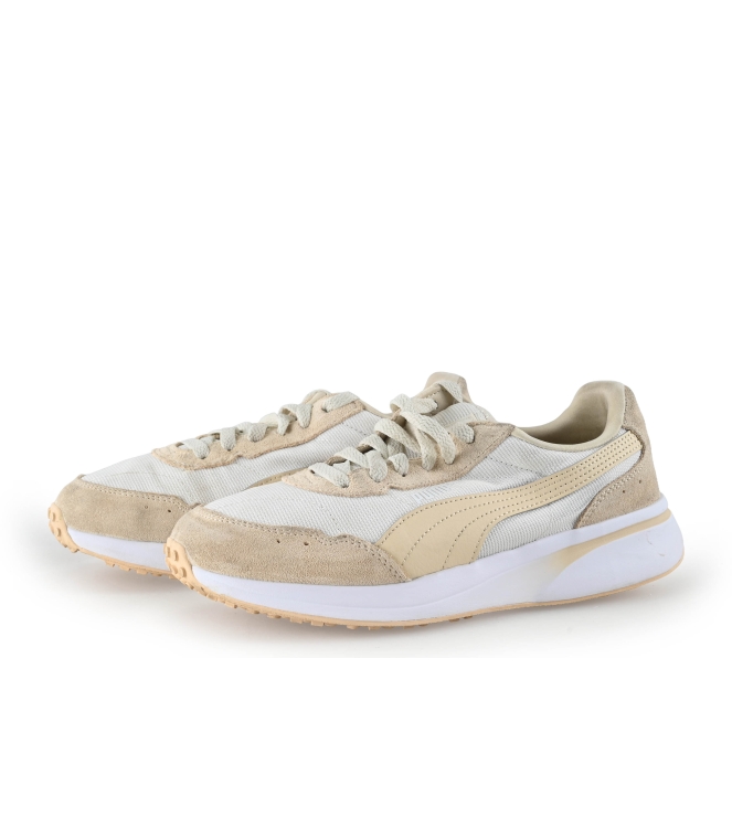 Puma Sneakers