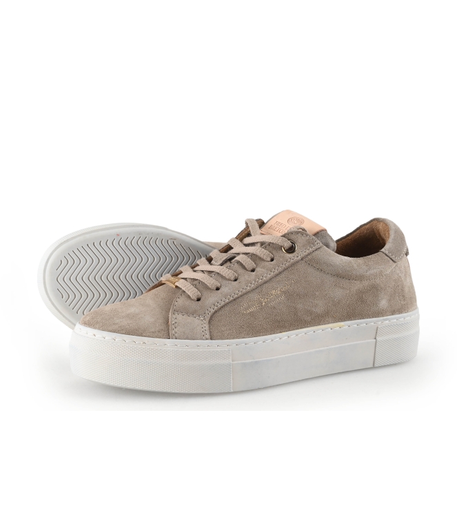 Fred de La Bretoniere Sneakers